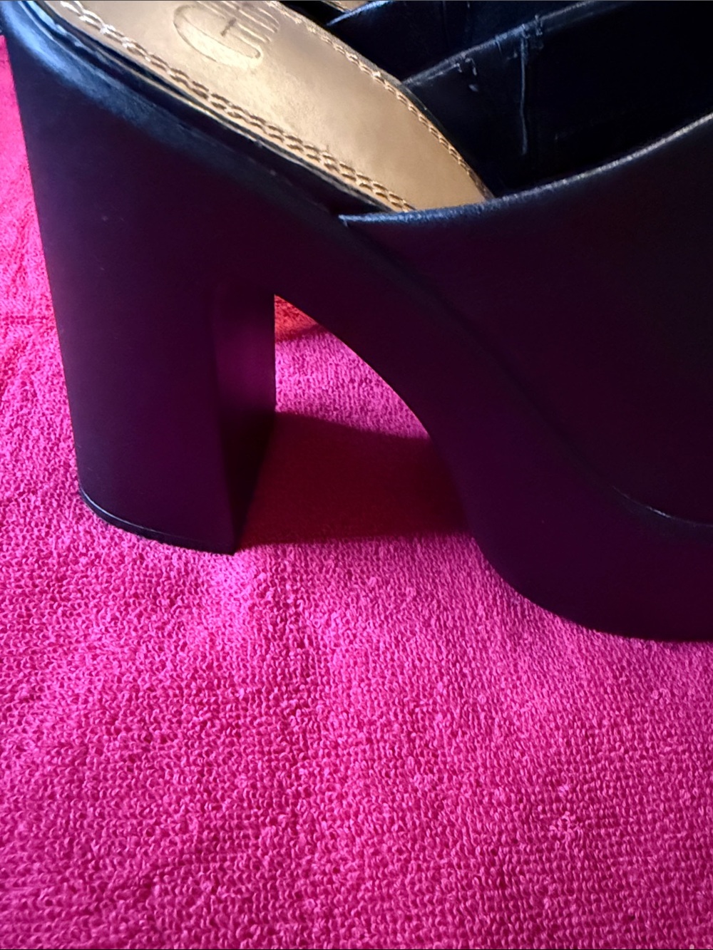 Gianni Bini Black Slip-On Leather Mule Heels - Picture 6 of 7
